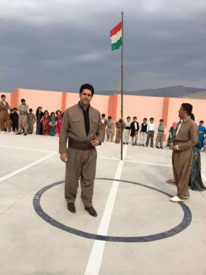 مامۆستایه‌ك به‌بێ به‌رامبه‌ر ره‌حله‌ شكاوه‌كان چاكده‌كاته‌وه‌